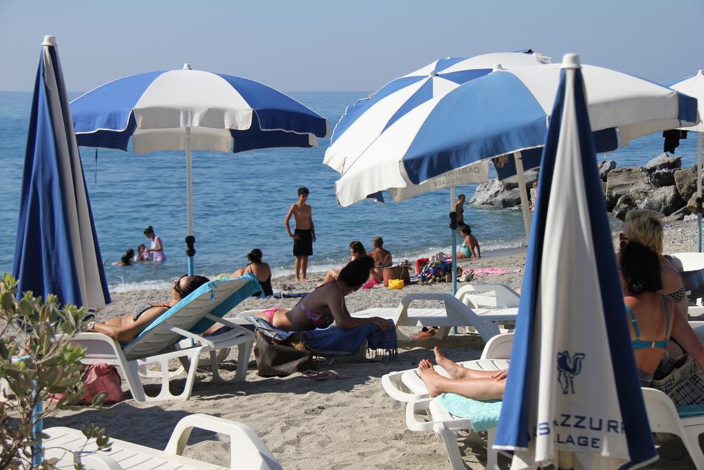 Апарт отель Oasi Azzurra Мессина Экстерьер фото